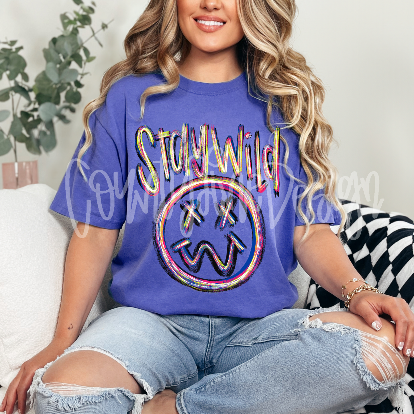 Stay Wild messy smiley PNG