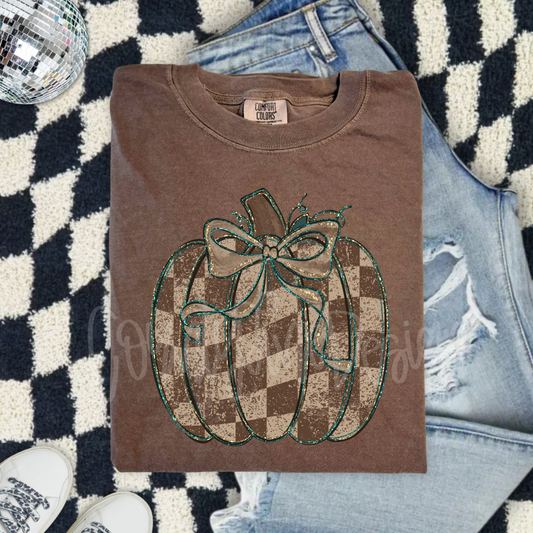 Brown Checker Pumpkin Distressed with Bow Comfort Colors T-Shirt