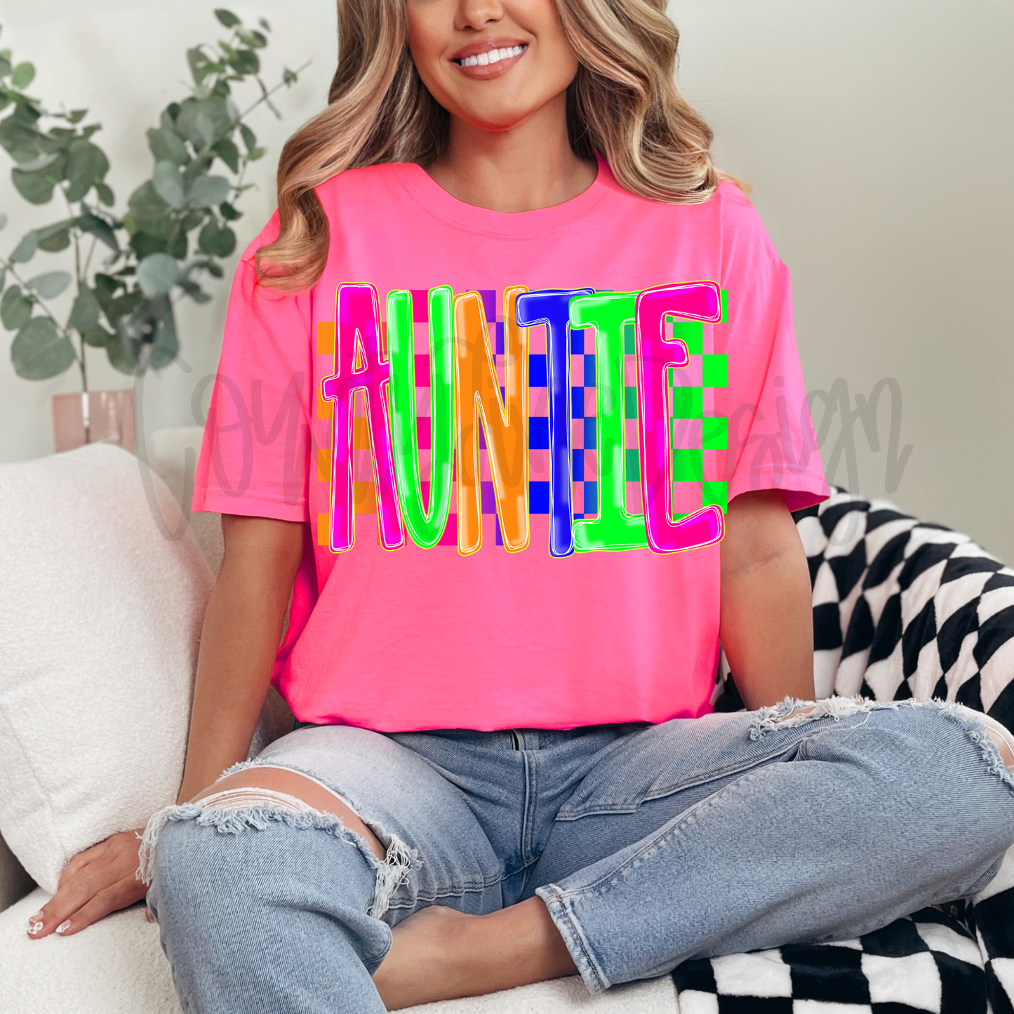 Auntie NEON PNG