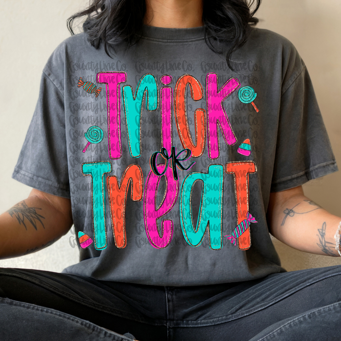 8/31 trick or treat neon png